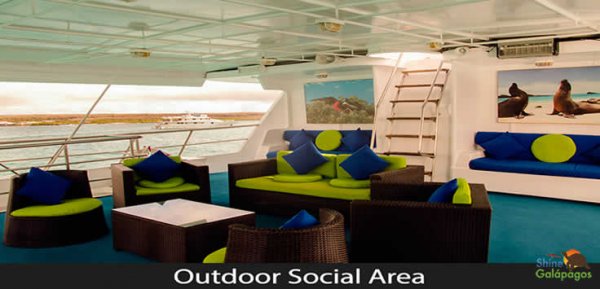 Galaven Outdoor Social Area