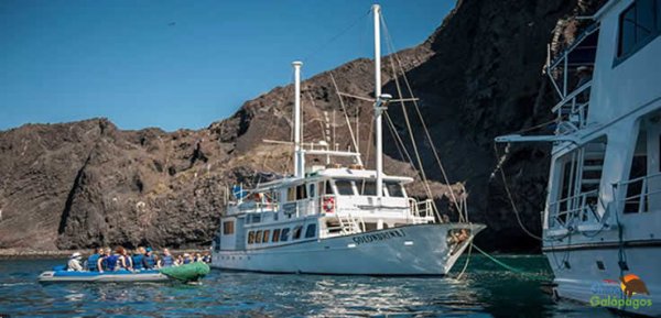 Golondrina Yacht