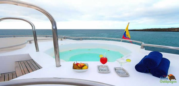 Treasure of Galapagos Jacuzzi